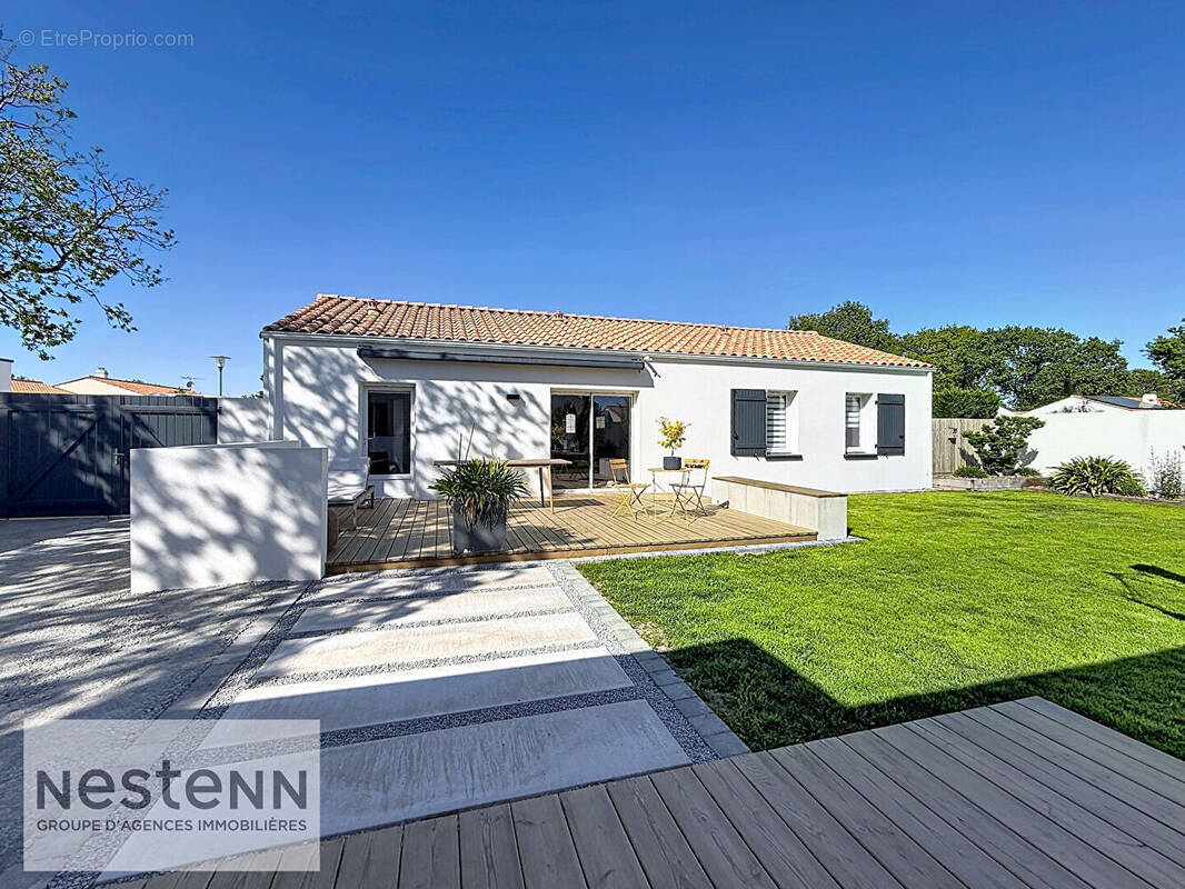 Maison à SAINT-URBAIN