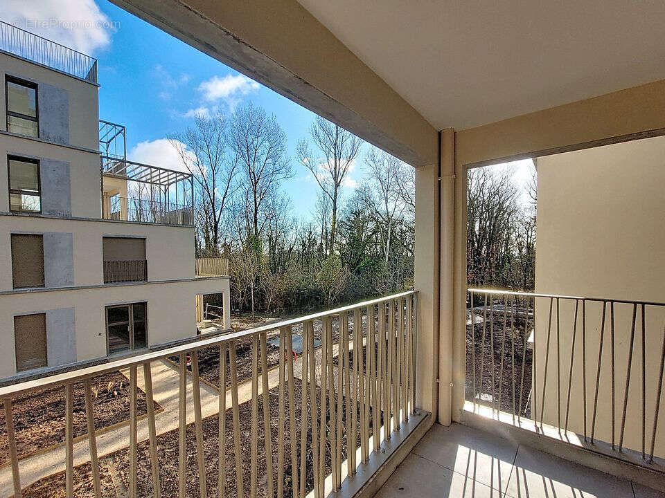 Appartement à RILLIEUX-LA-PAPE