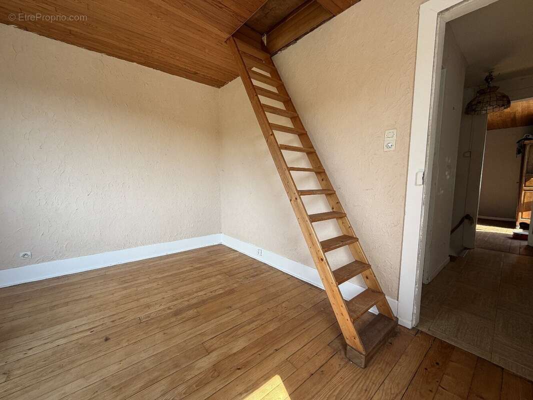Idéal investisseur -- Maison avec locataire en place - photo 6