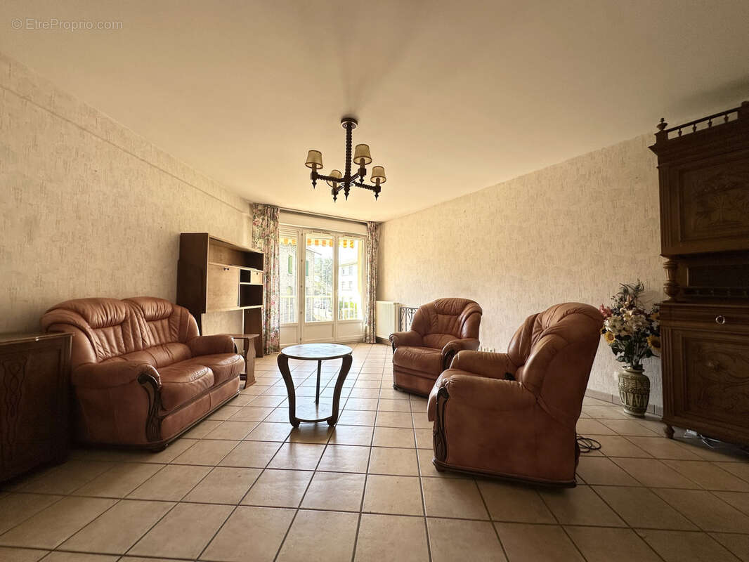 Appartement à FIRMINY