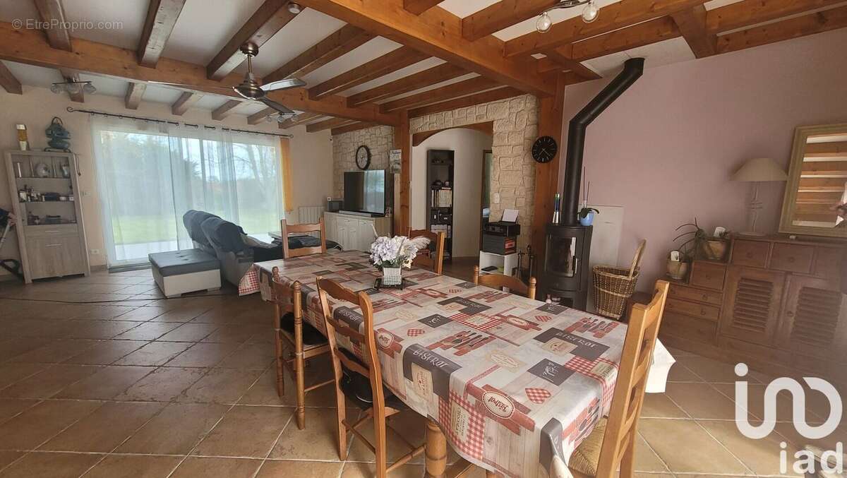 Photo 7 - Maison à SAINT-CHRISTOPHE-DE-DOUBLE