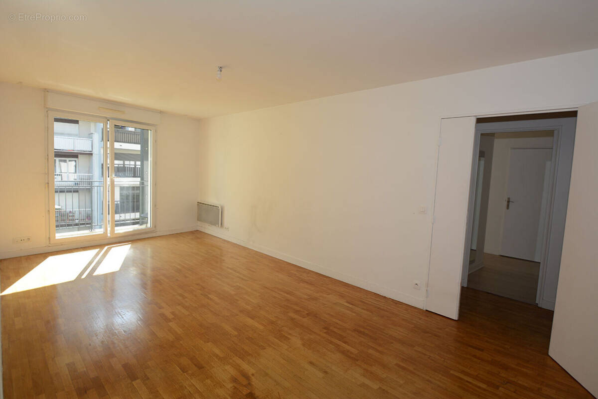 Appartement à ROSNY-SOUS-BOIS