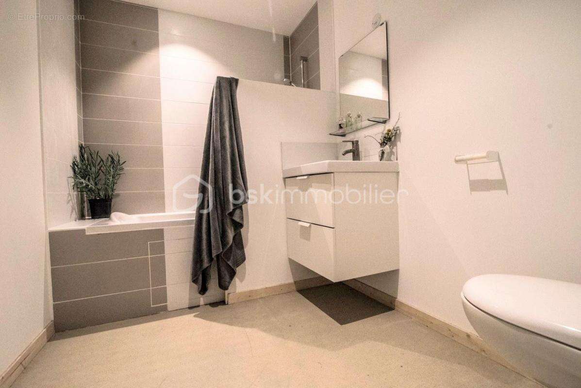 Appartement T3 - photo 17
