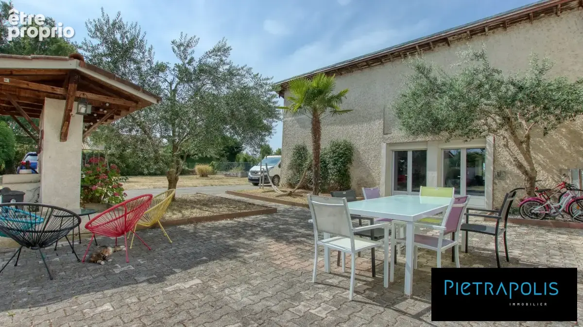 Maison 194 m² à Chanas  - photo 6
