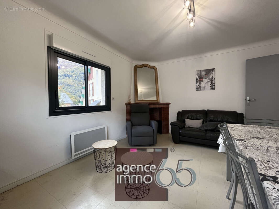 Maison à LUZ-SAINT-SAUVEUR