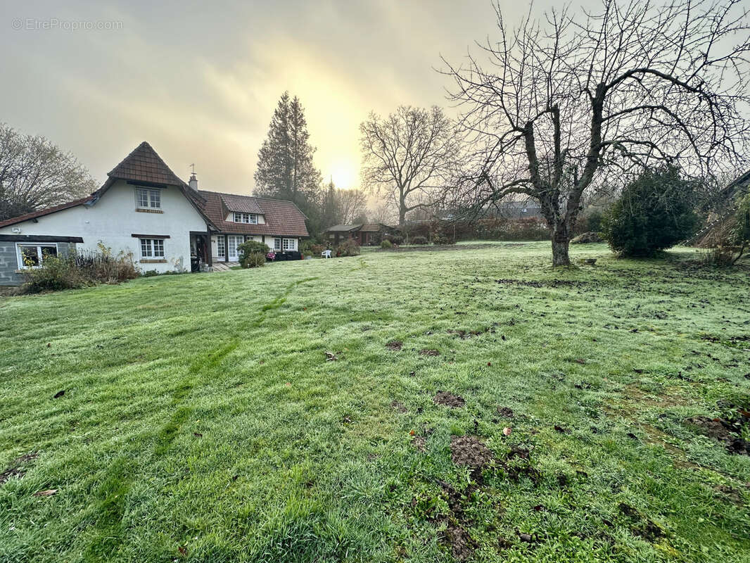 Maison à FREULLEVILLE
