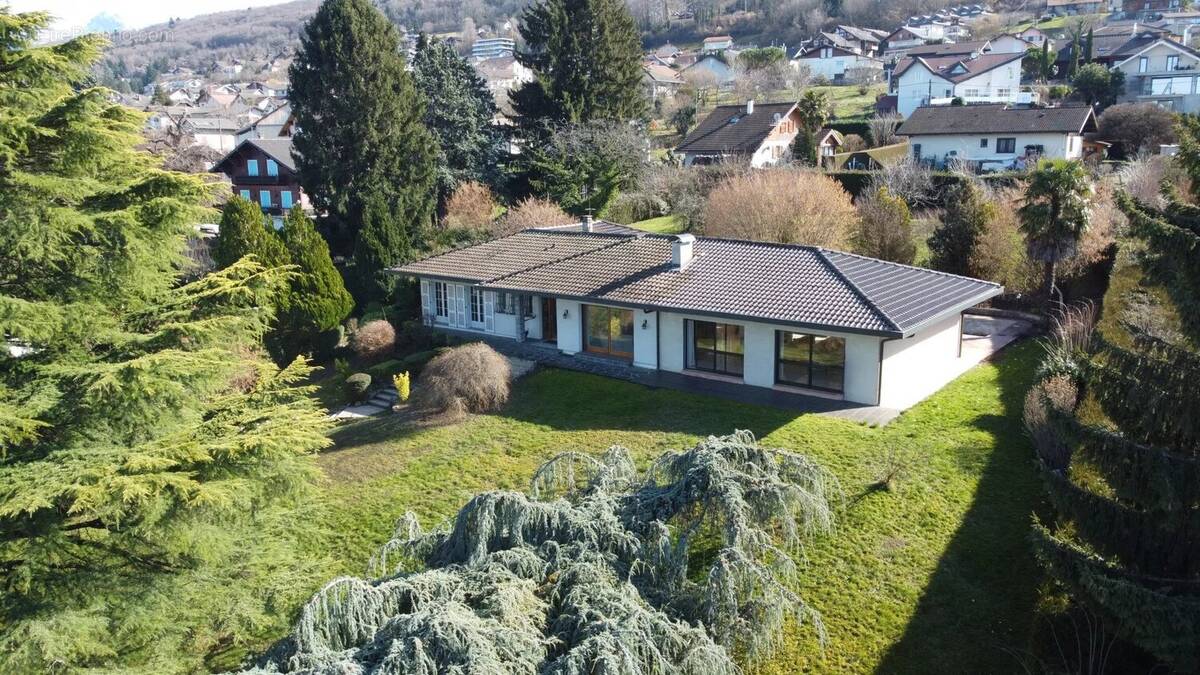 Maison à EVIAN-LES-BAINS