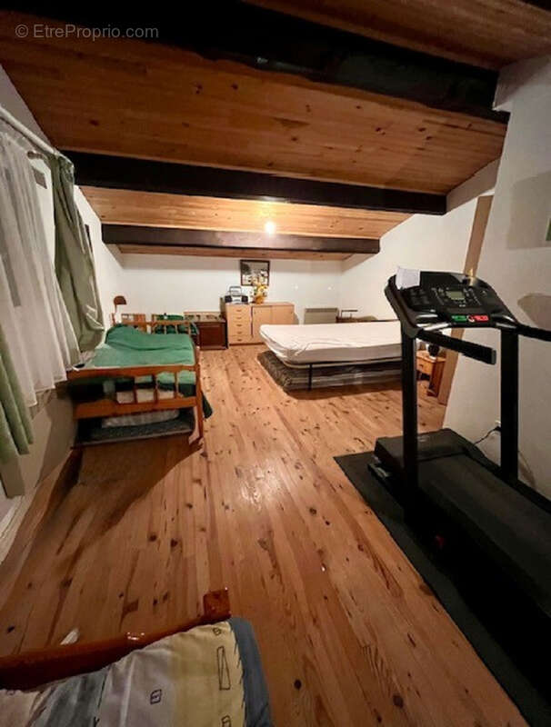 Maison à SAINT-MARTIN-DE-VALAMAS