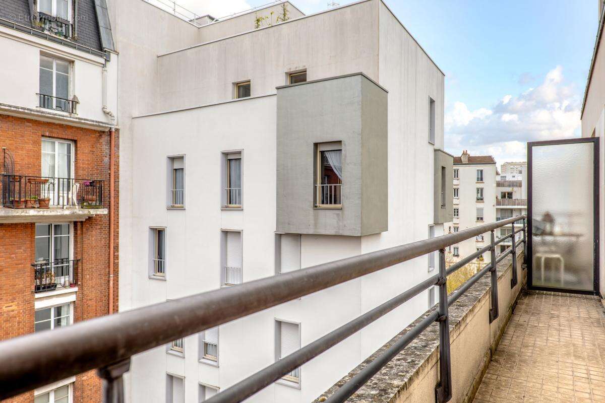 Appartement à PARIS-15E