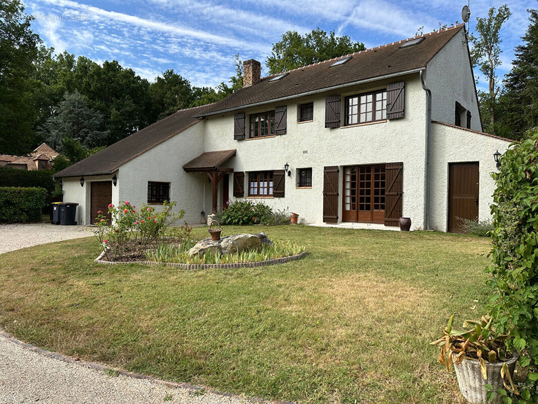 Maison à NOISY-SUR-ECOLE