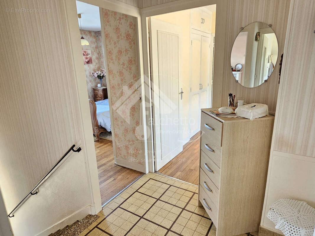Maison 72m2 Le Donjon - photo 8