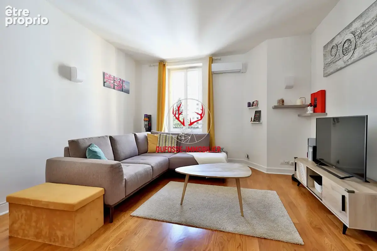 Lyon 3 Dauphiné / Lacassagne - T4 113 m² rénové - 3 chambres - balcon - climatisation - photo 2