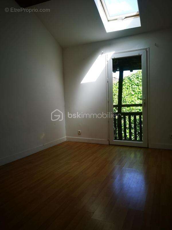 Appartement à REVEL