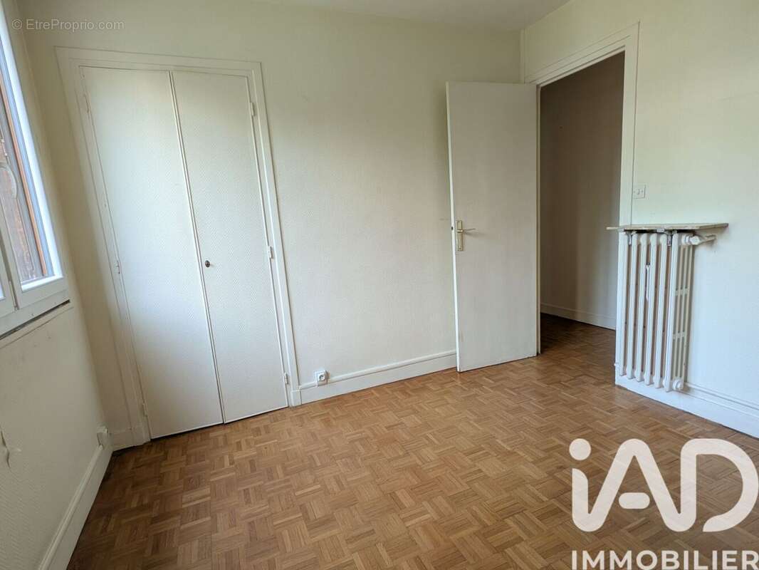 Photo 9 - Appartement à VERSAILLES