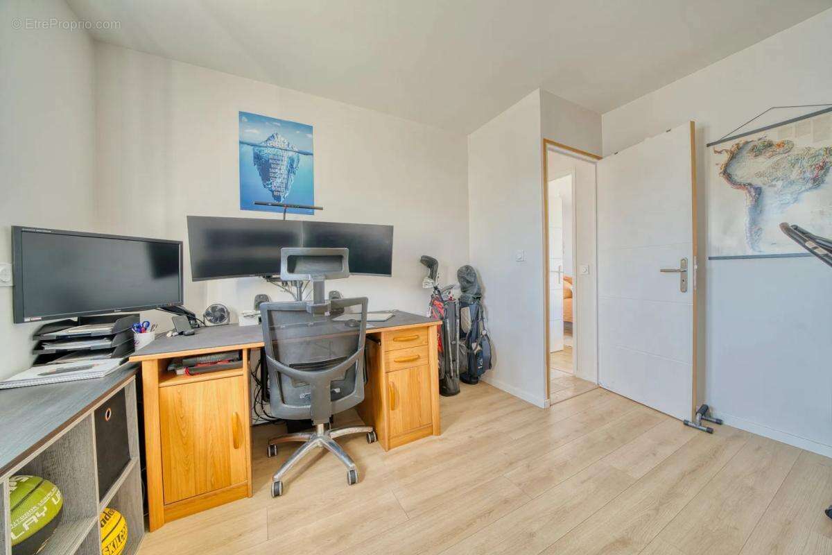 Maison moderne 95m² avec jardin et piscine à Saint-Agnant - photo 26