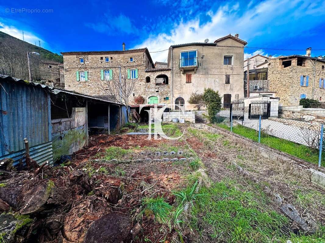 Maison à GAGNIERES