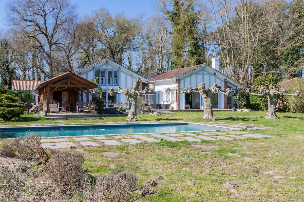 Maison à TOSSE