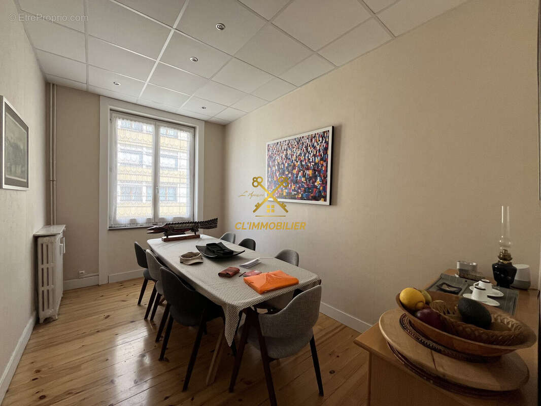 Appartement à SAINT-ETIENNE