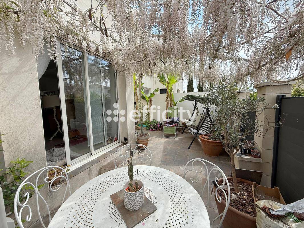 Maison à COURNONSEC