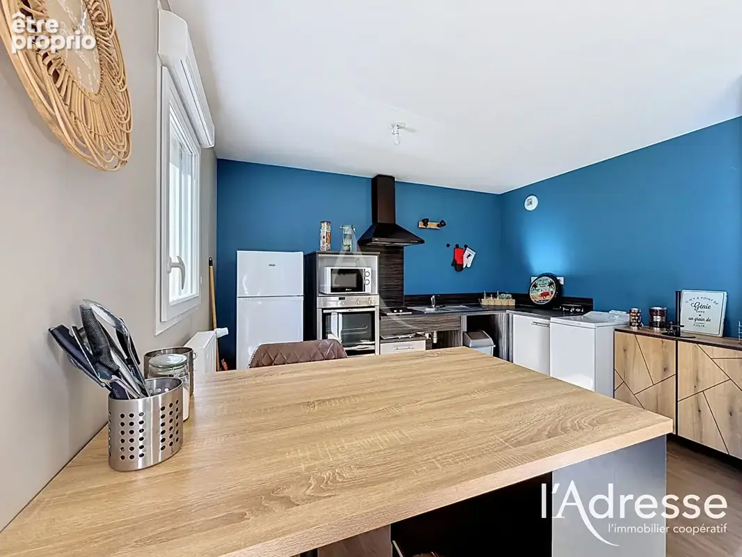 Saint-Avertin - T2 48 m² de 2011, terrasse sud, ascenseur, 2 parkings et cave - photo 5