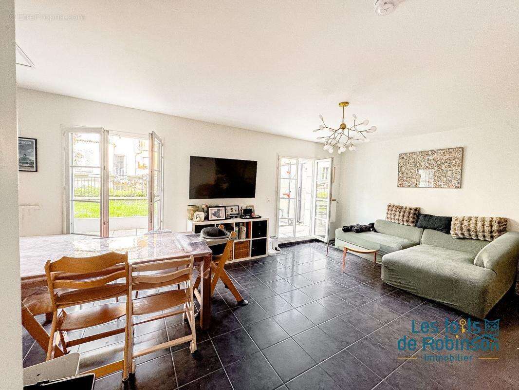 Appartement à LE PLESSIS-ROBINSON