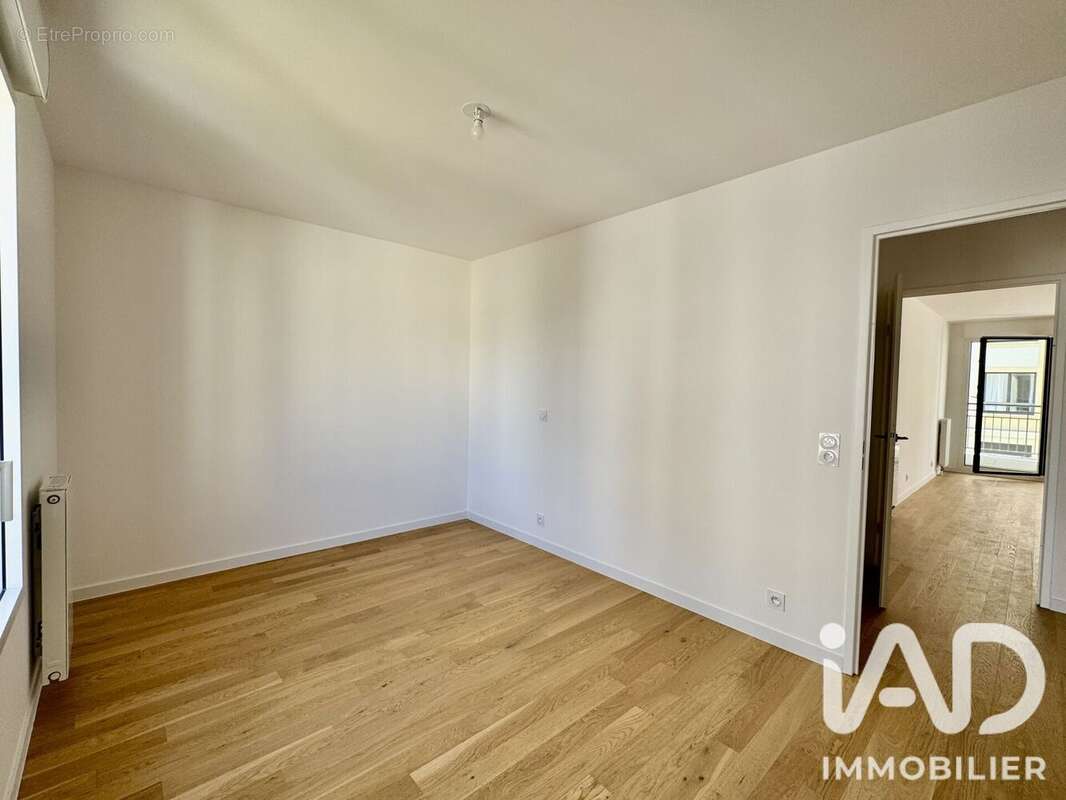 Photo 5 - Appartement à SURESNES