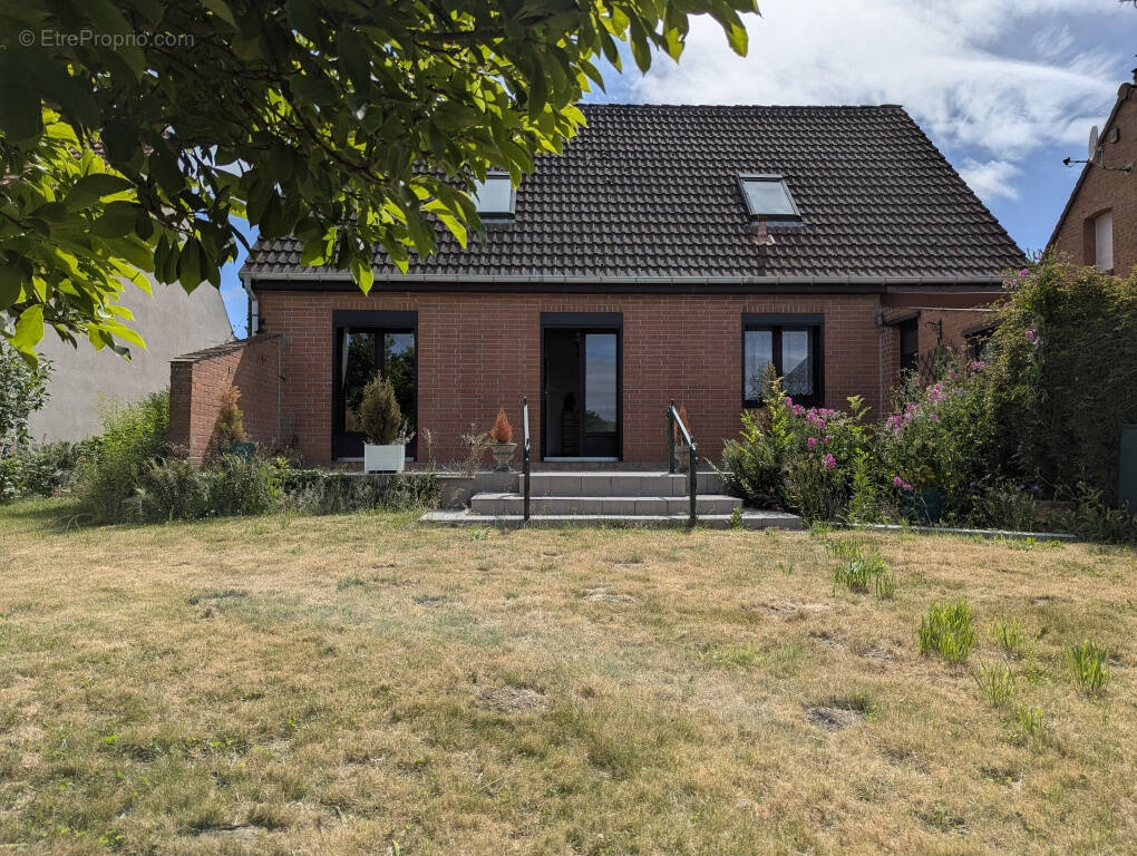 Maison à BRUAY-LA-BUISSIERE