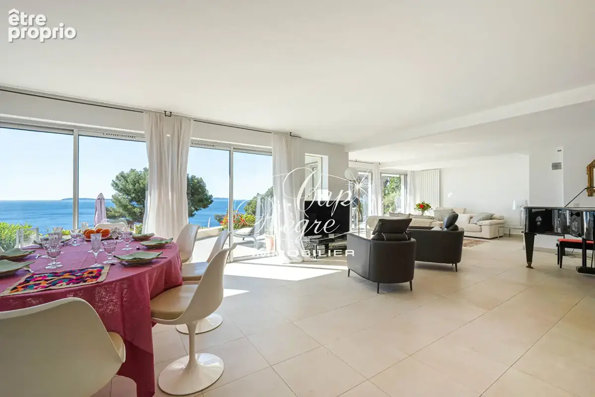 Villa 5 chambres avec piscine et vue mer située proche de l'une des plus belles plages du Lavandou - photo 6