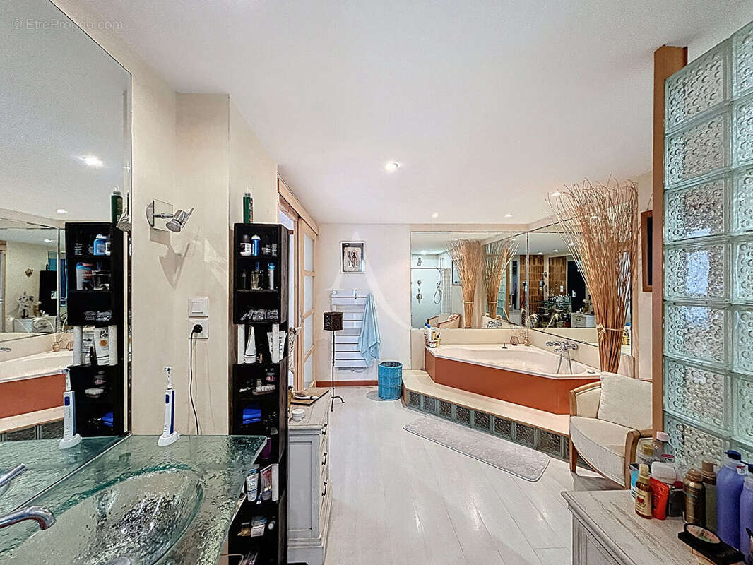 Maison à CHATEAU-GONTIER