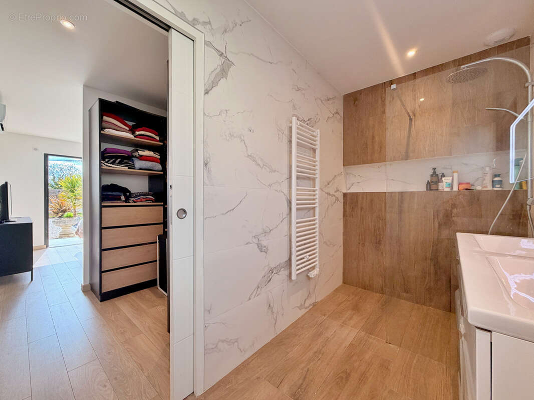 Maison à SAINT-SAVIN