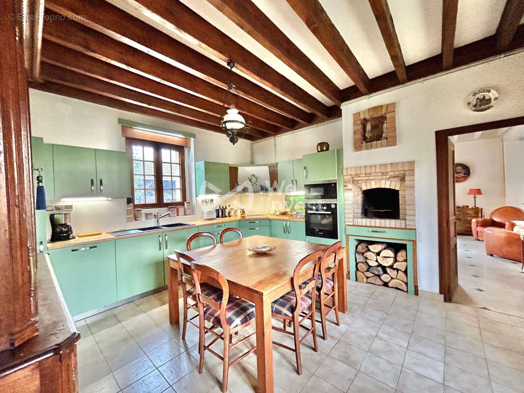 Maison à JOUY