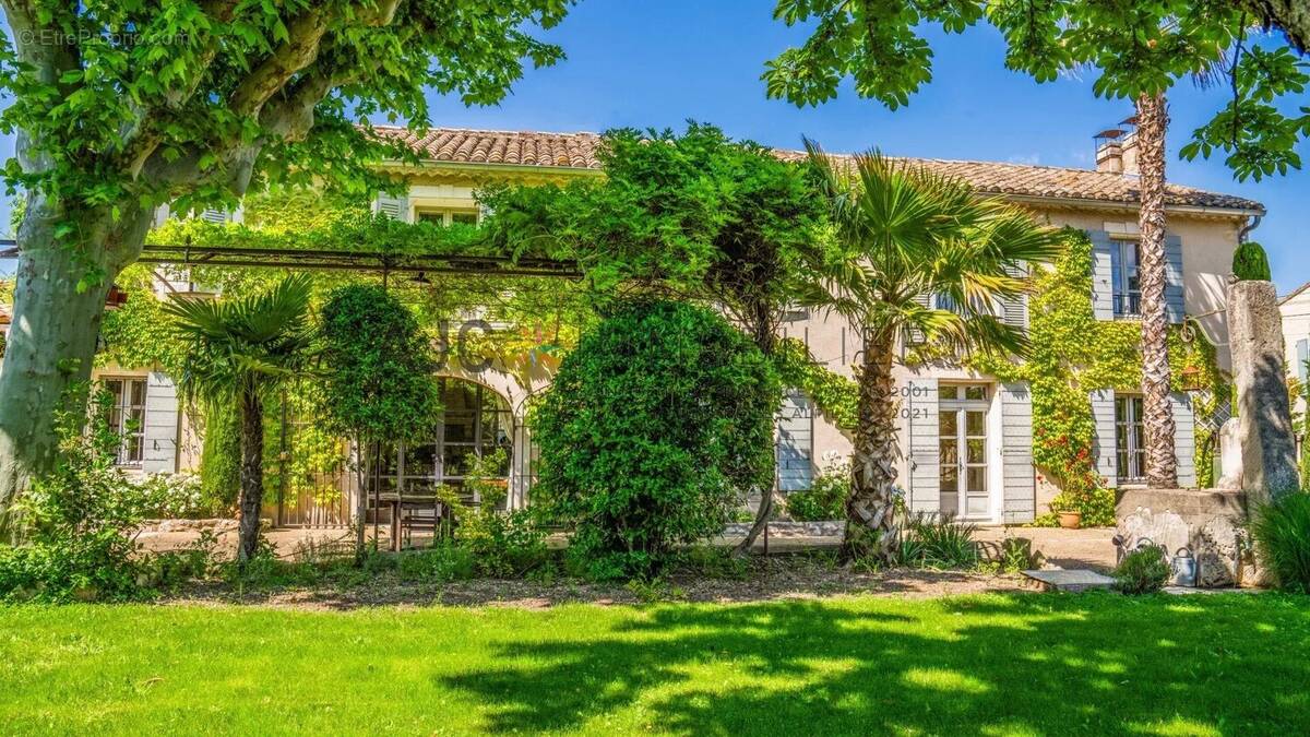 Maison à SAINT-REMY-DE-PROVENCE