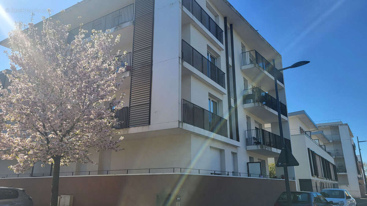 Appartement à EPERNON