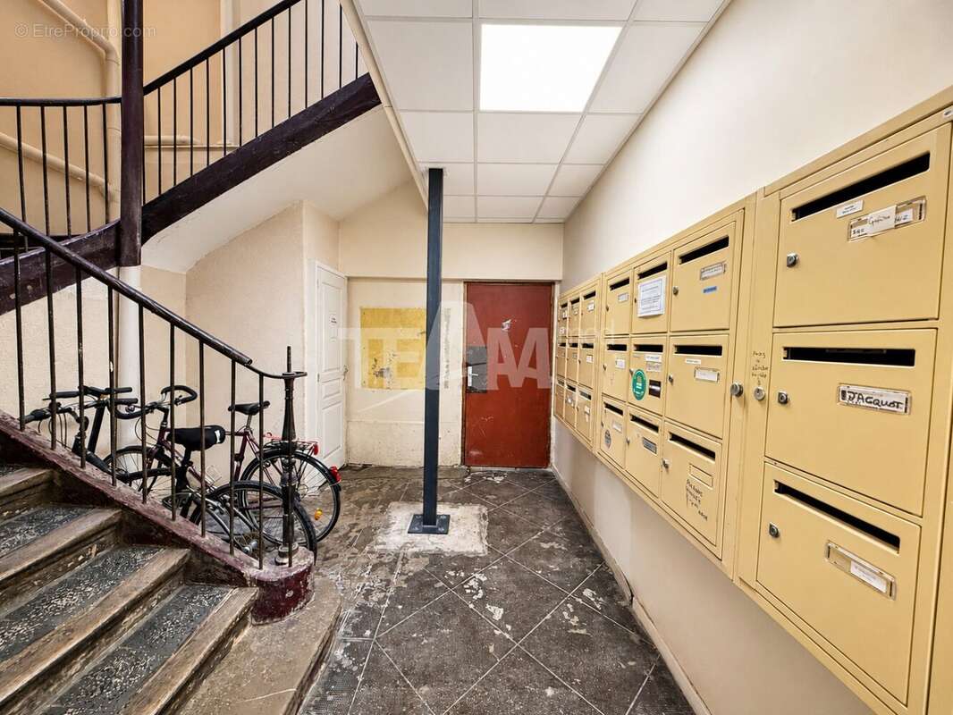 Idéal investisseur PETIT PRIX au coeur de Sète !! - photo 11