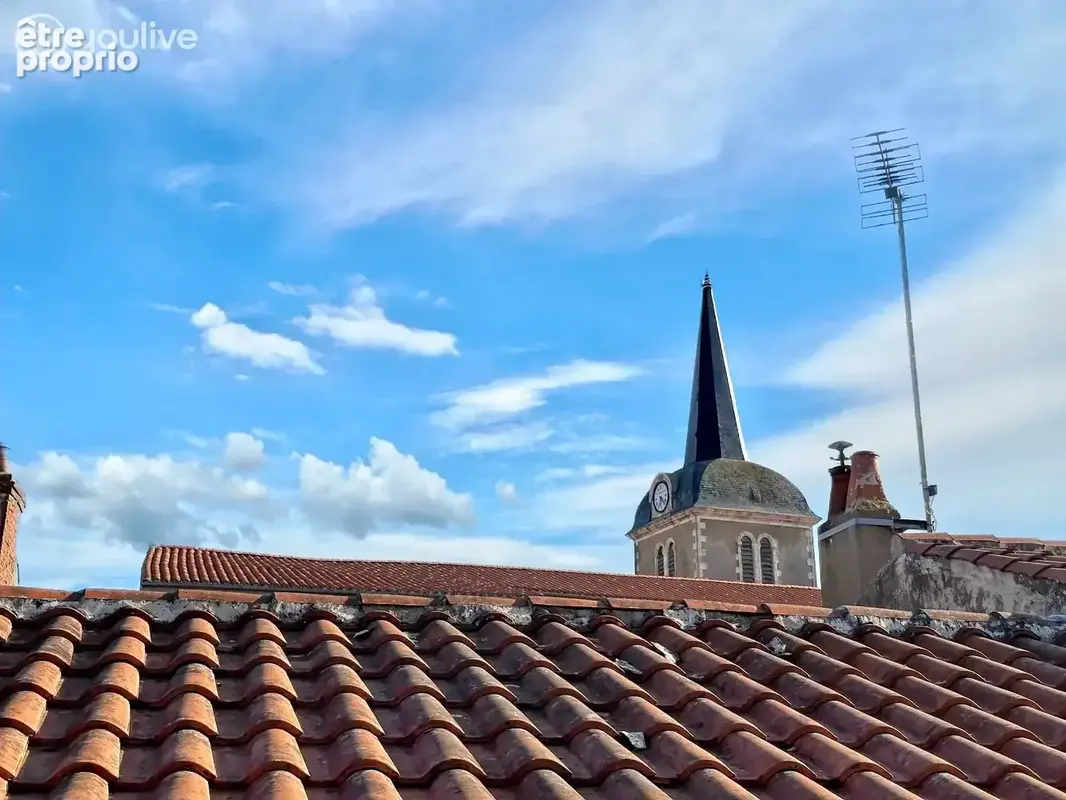 Maison dans le bourg de La Chaume - photo 10