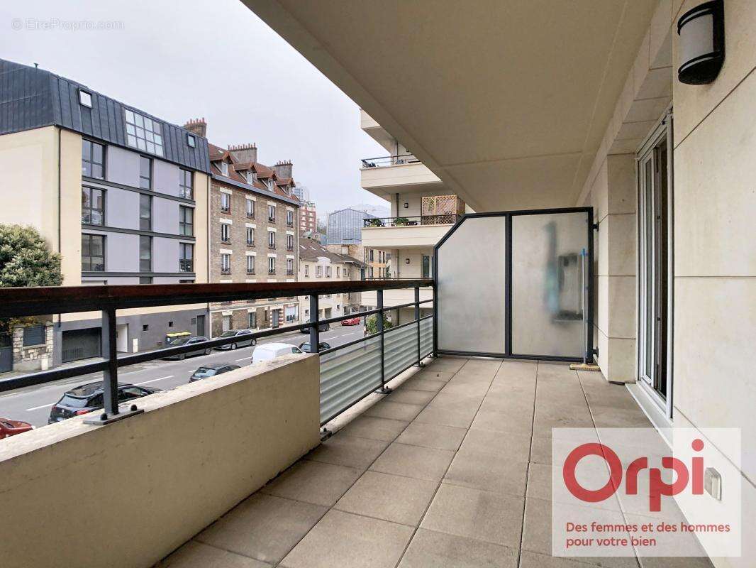 Appartement à ISSY-LES-MOULINEAUX