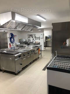 Commerce à CHAVELOT