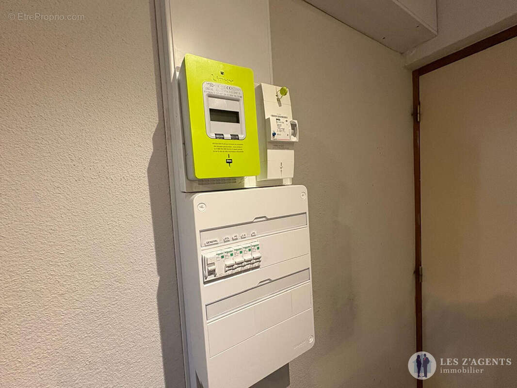 Appartement à SAINT-MARTIN-D'HERES