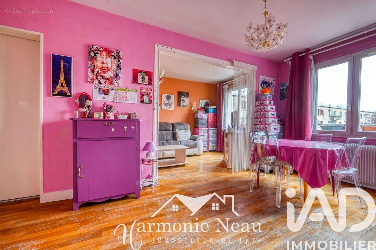 Photo 2 - Appartement à CLICHY-SOUS-BOIS