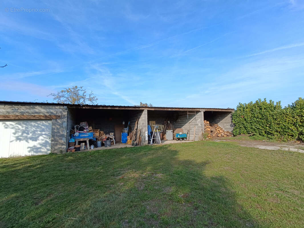 Maison à BOUILLE-LORETZ