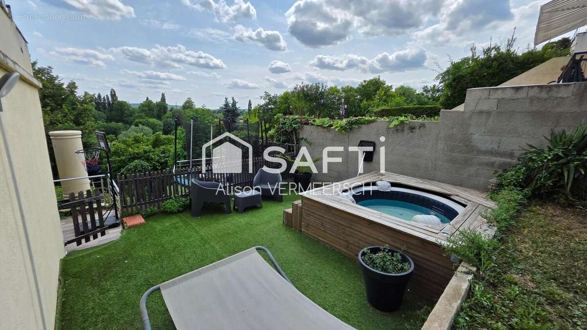 Photo 4 - Maison à JUZIERS