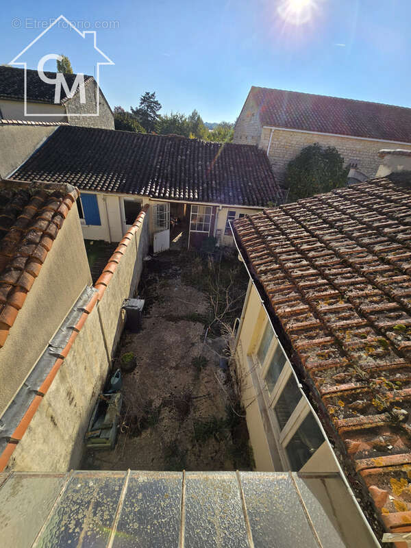Maison à MANSLE