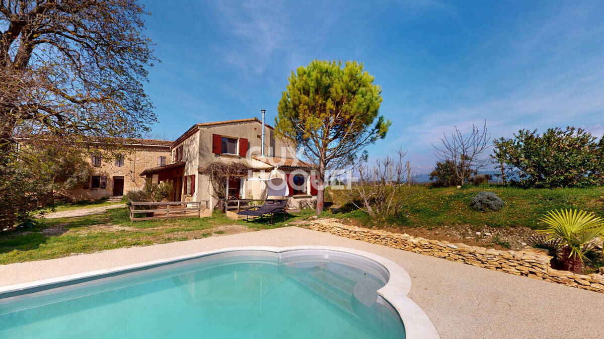 Maison à CHABRILLAN