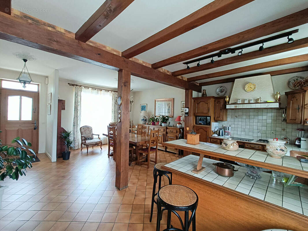 Maison à VILLEMOMBLE