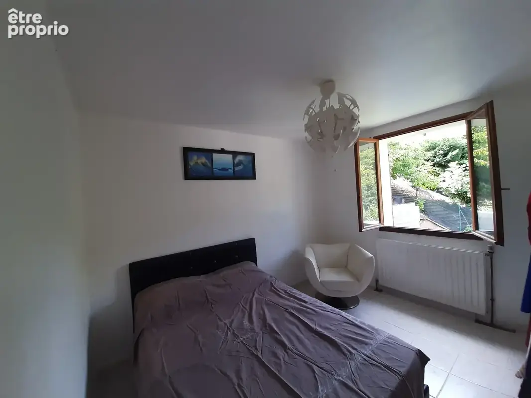 Maison 5 pièces 196 m² à vendre à Sorbiers (42290) - photo 5