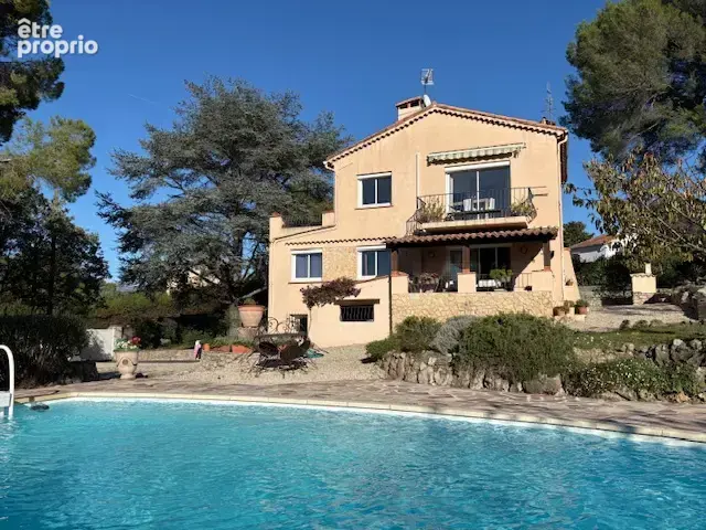 Autre à MOUGINS