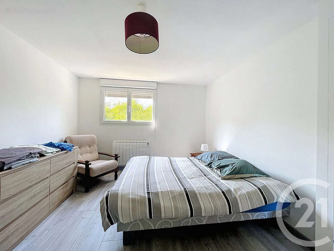 Maison 300 m² à Ploubezre  - photo 9