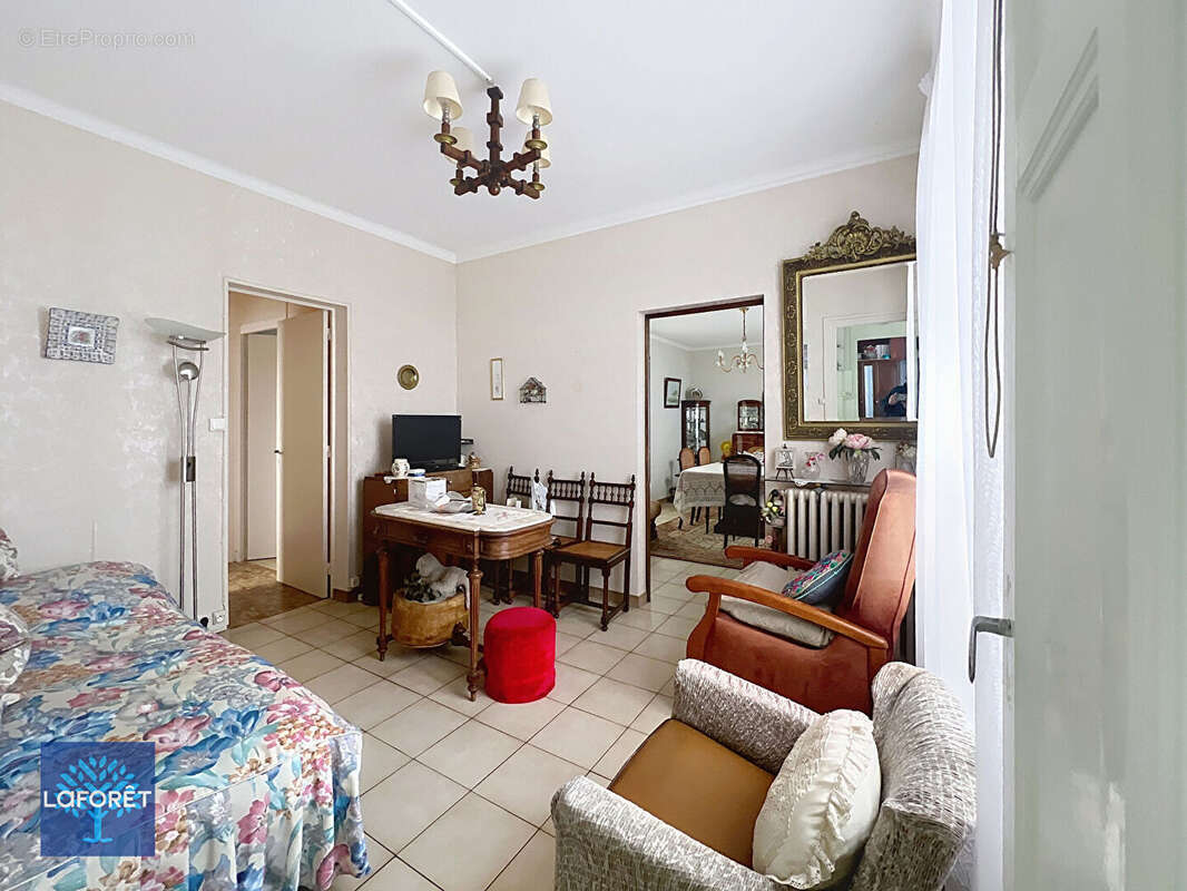 Maison à CORBEIL-ESSONNES