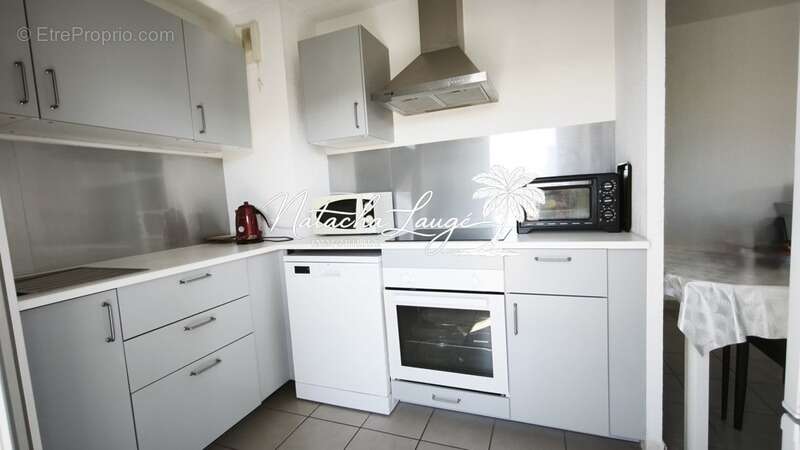 Appartement à CHATEAUNEUF-LES-MARTIGUES