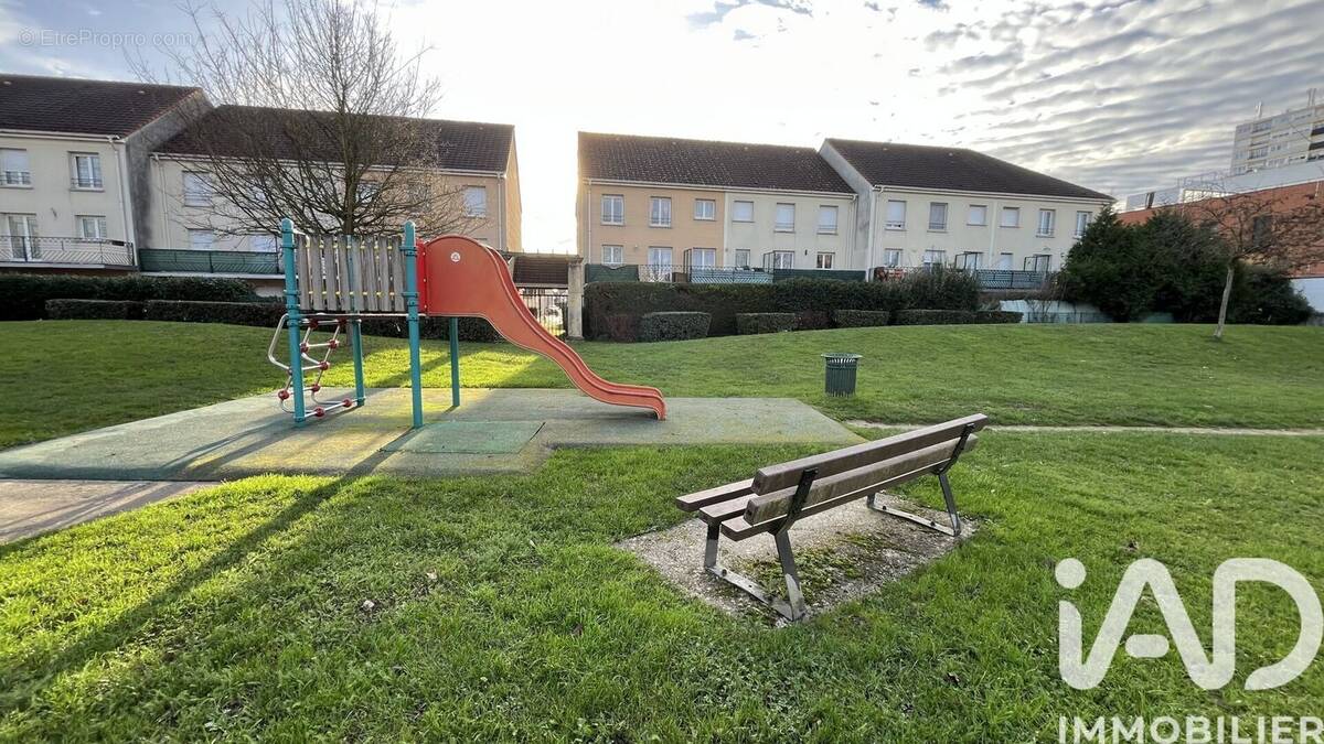 Photo 1 - Appartement à ROISSY-EN-BRIE